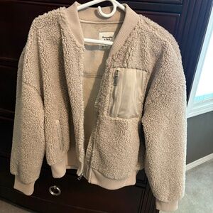 Abercrombie & Fitch Teddy Bomber Jacket